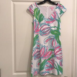 Lilly Pulitzer stretch shift dress